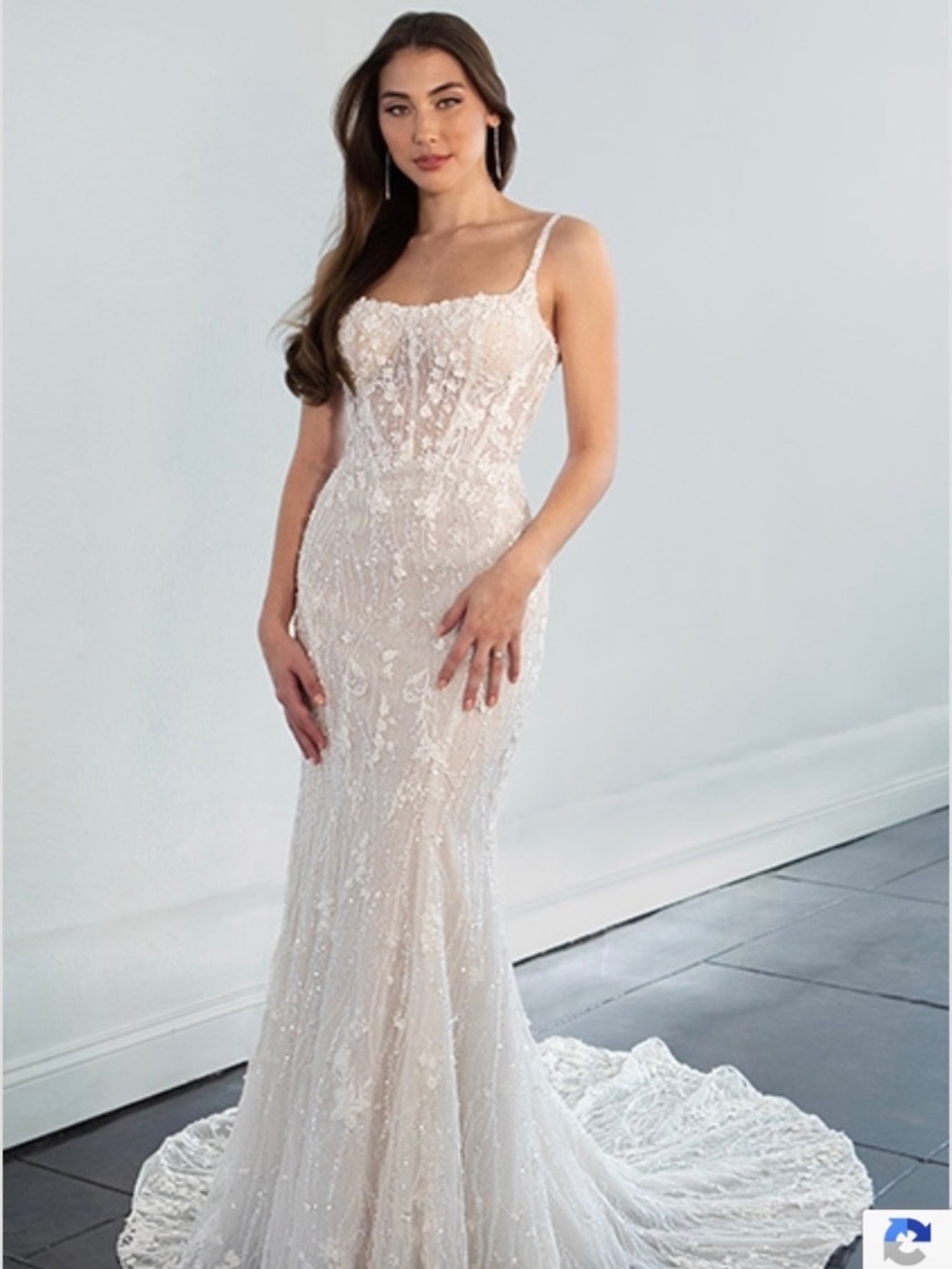EUC Martina Liana Wedding Dress Size 8